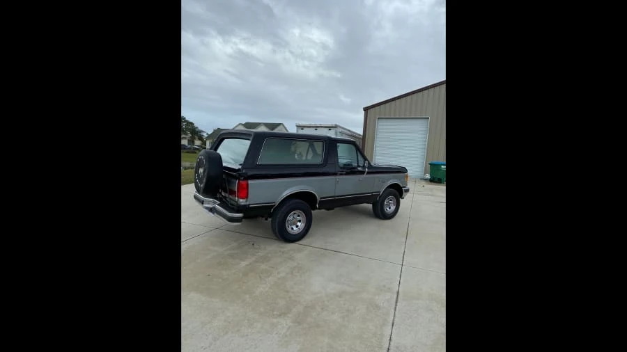 1989 Ford Bronco 4th Gen - Image 3 of 10