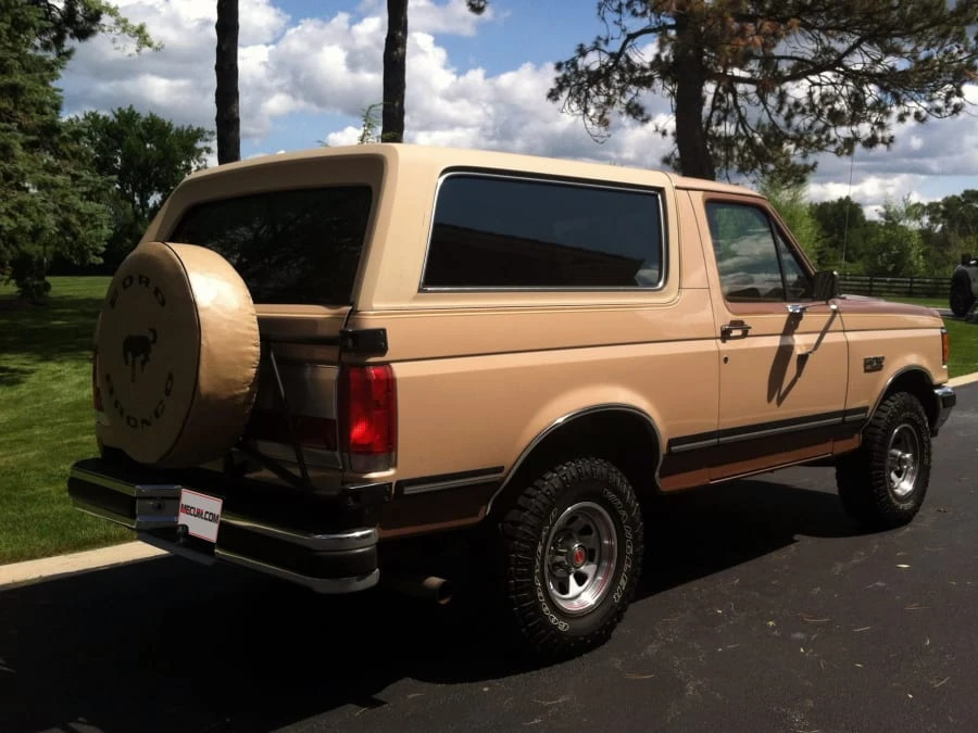 1989 Ford Bronco 4th Gen - Image 2 of 4