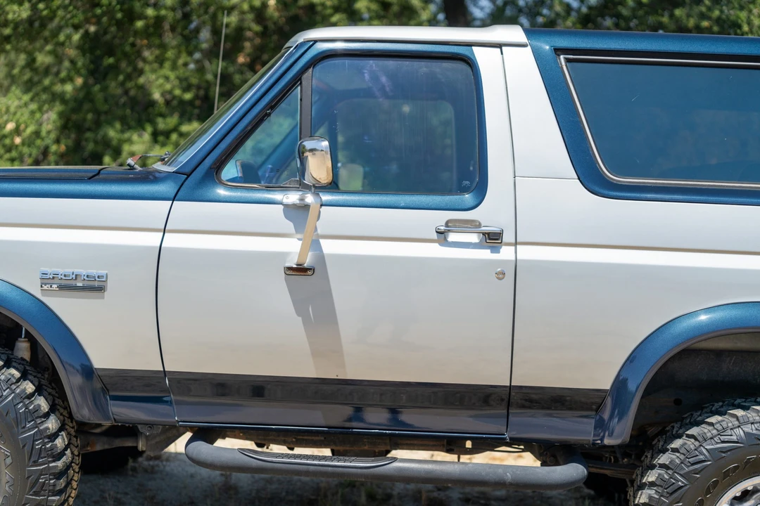 1989 Ford Bronco 4th Gen - Image 12 of 31