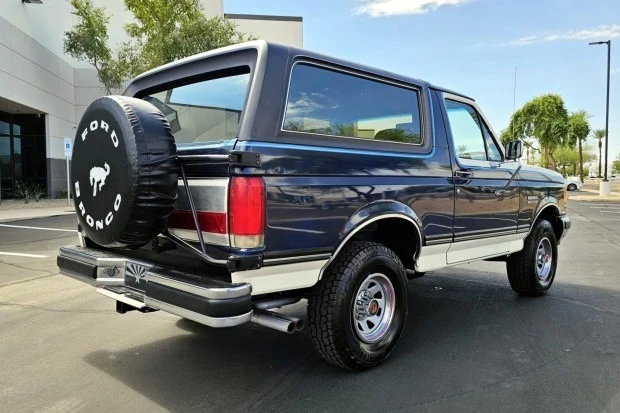 1989 Ford Bronco 5th Gen - Image 2 of 8