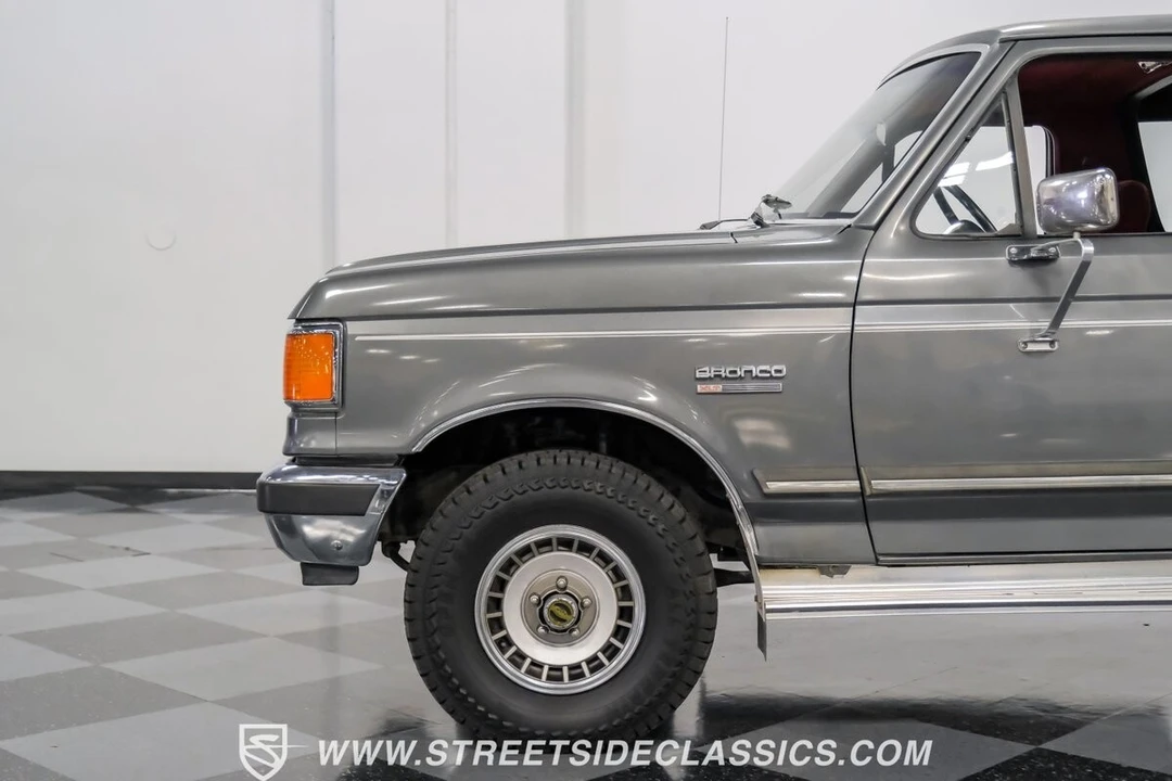 1989 Ford Bronco 4th Gen - Image 7 of 12