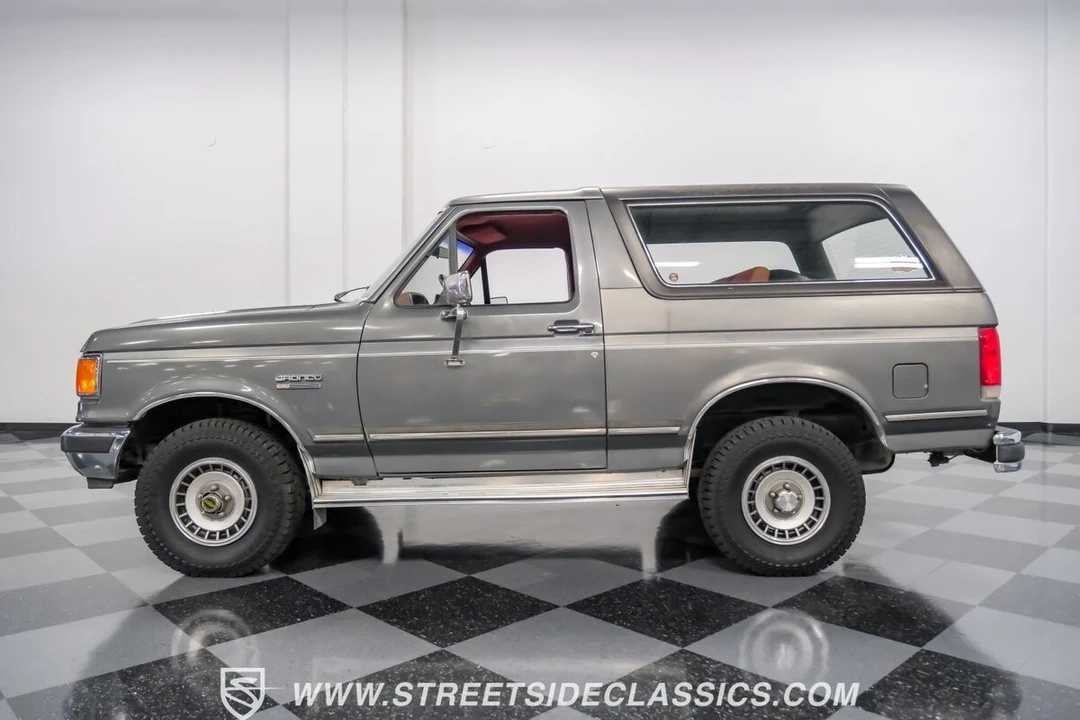 1989 Ford Bronco 4th Gen - Image 3 of 12