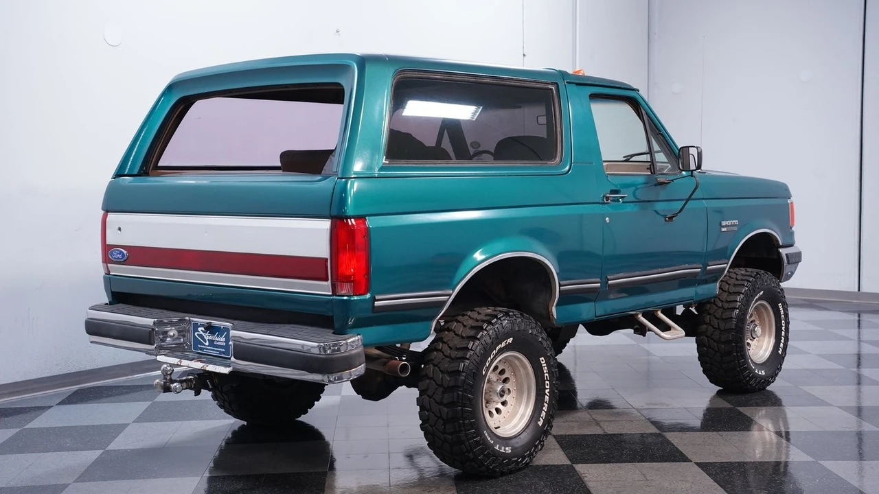 1989 Ford Bronco 4th Gen - Image 11 of 12