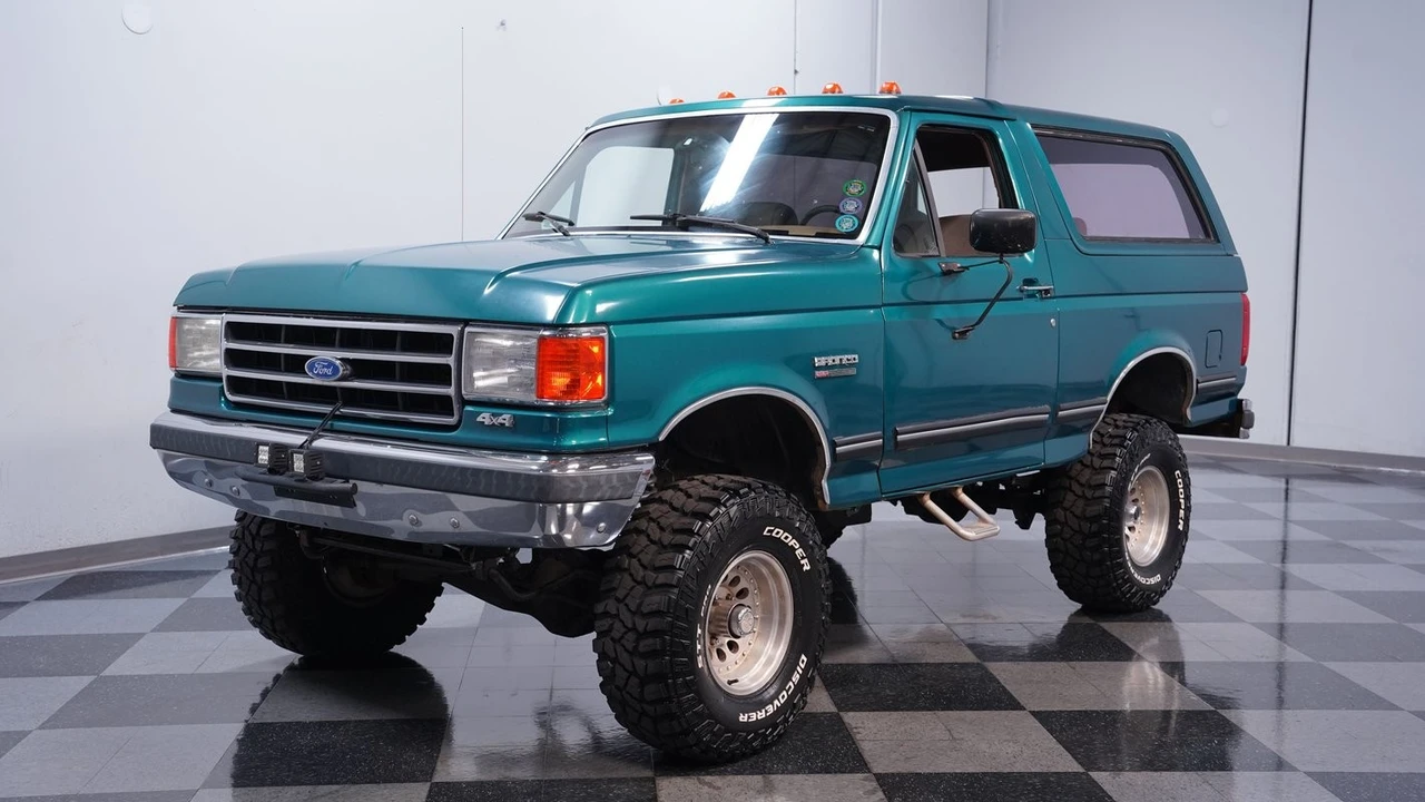 1989 Ford Bronco 4th Gen - Image 5 of 12
