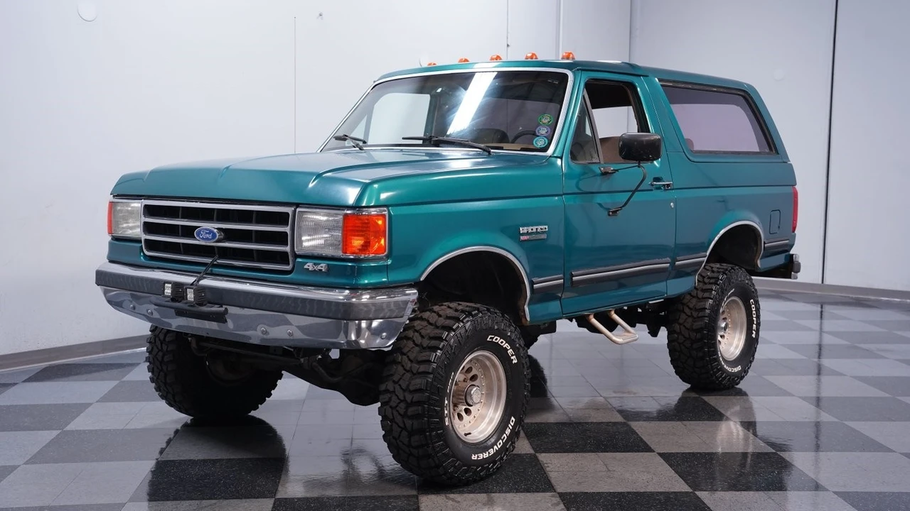 1989 Ford Bronco 4th Gen - Image 6 of 21