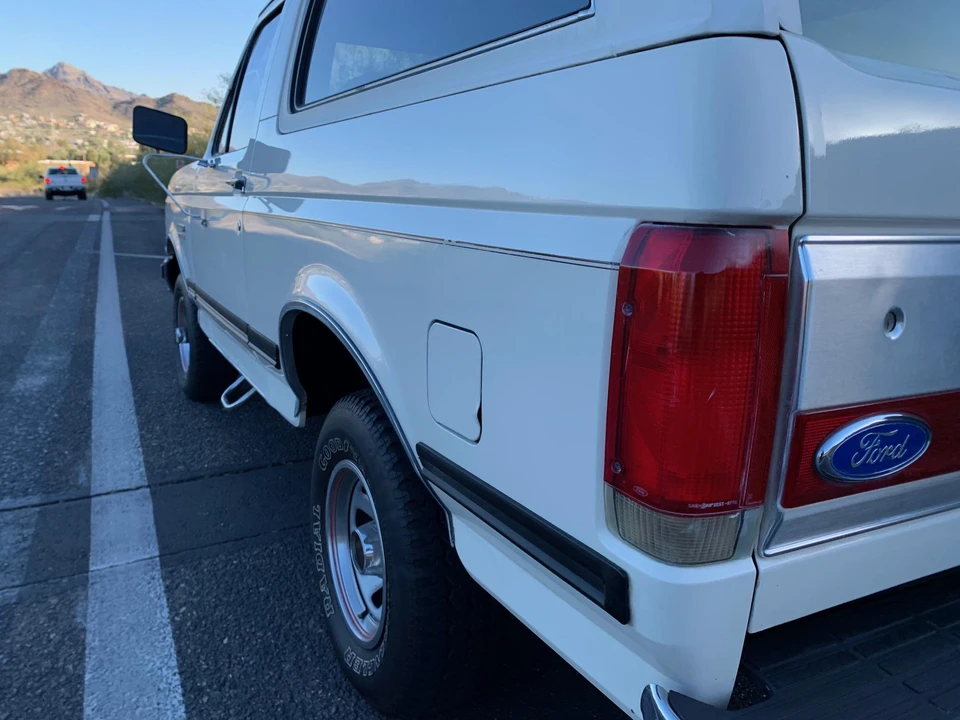 1989 Ford Bronco 4th Gen - Image 13 of 31