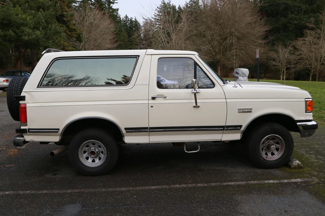 1989 Ford Bronco 4th Gen - Image 3 of 5