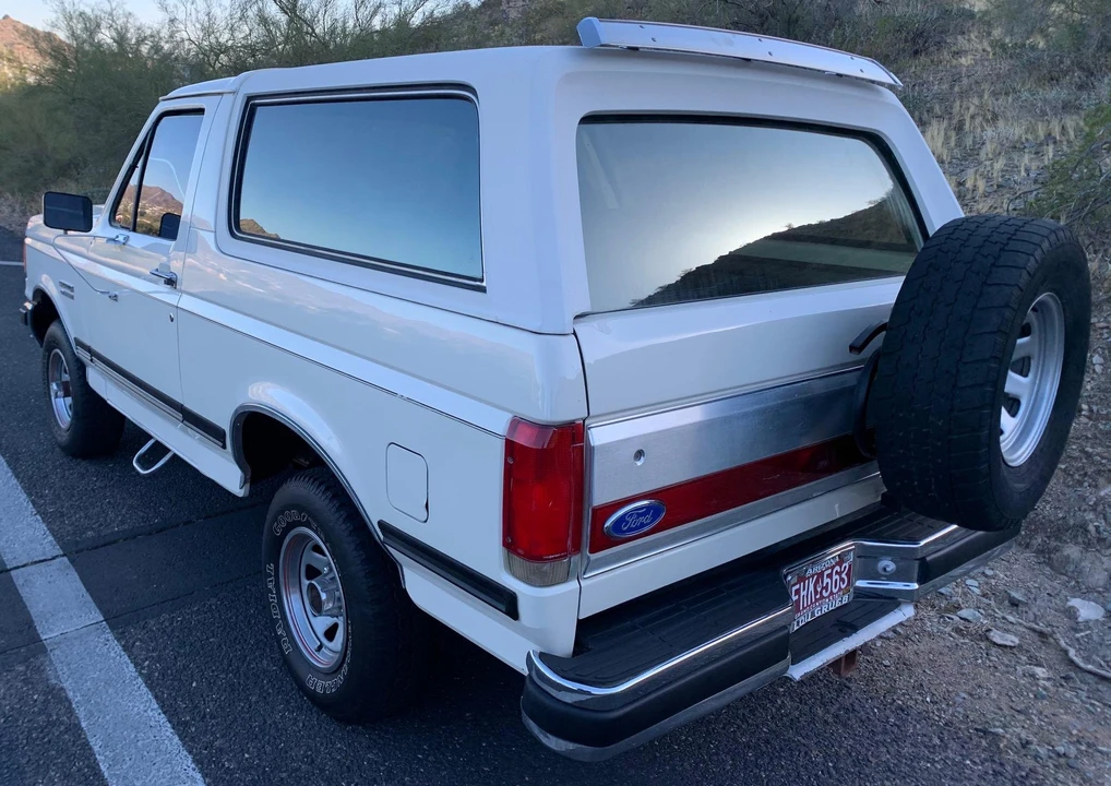 1989 Ford Bronco 4th Gen - Image 2 of 31