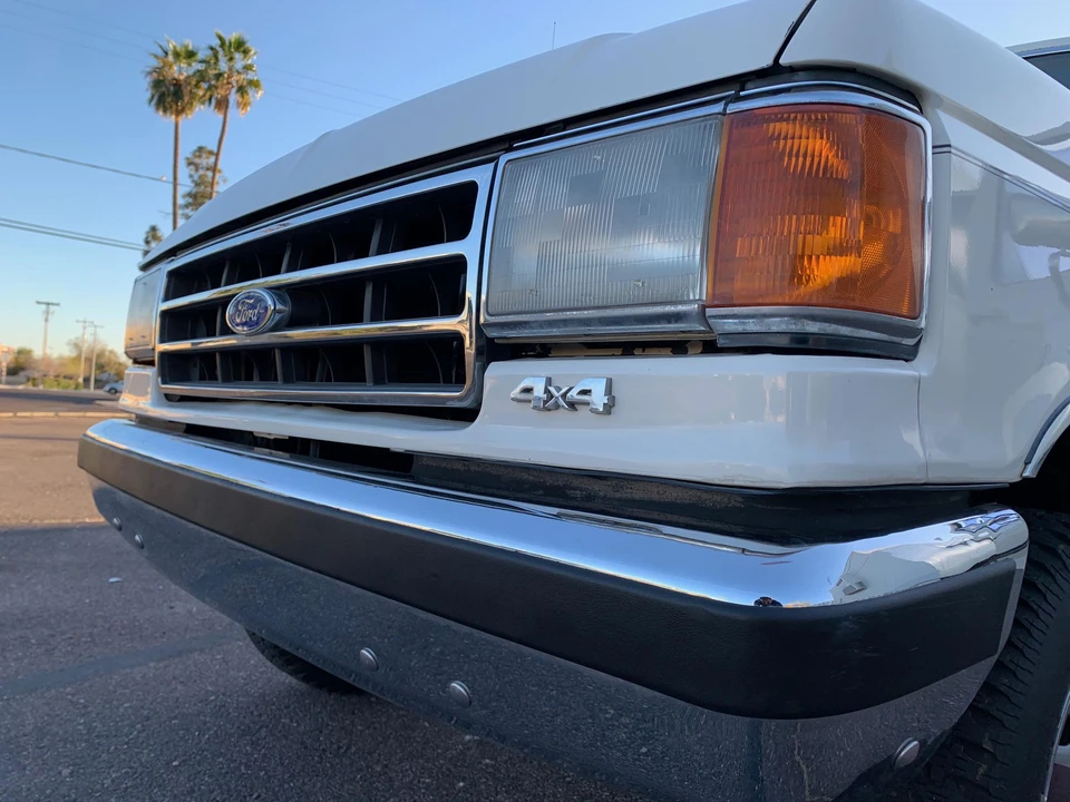 1989 Ford Bronco 4th Gen - Image 27 of 31