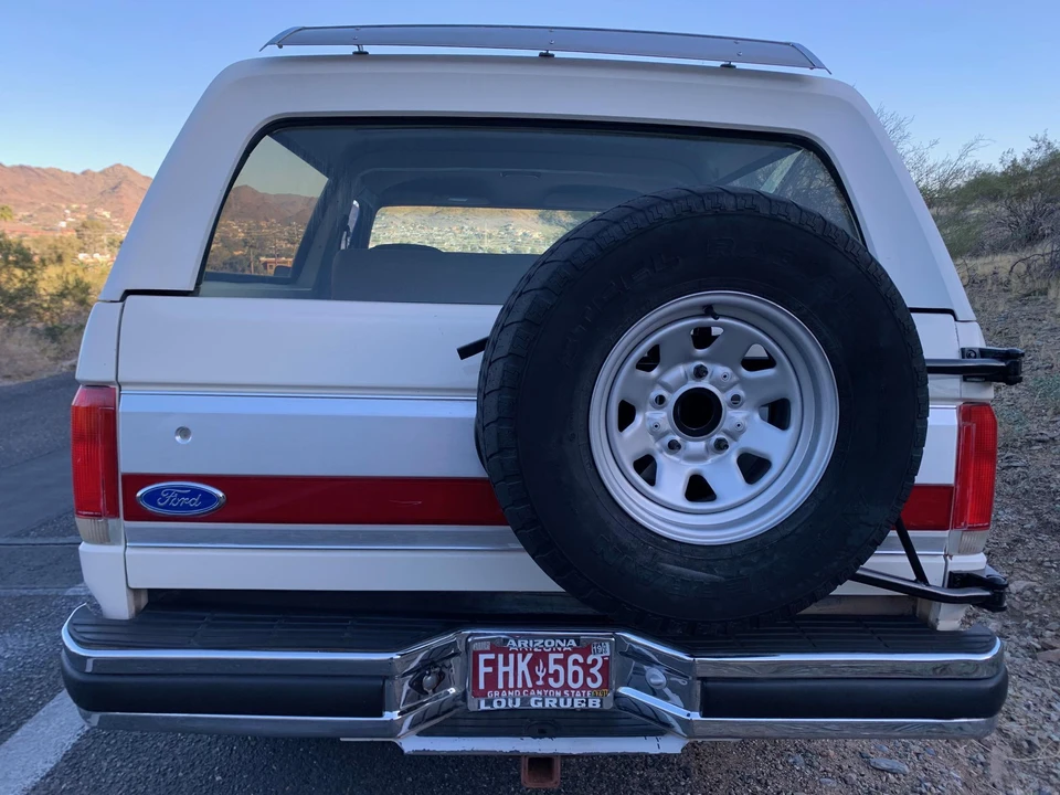 1989 Ford Bronco 4th Gen - Image 14 of 31