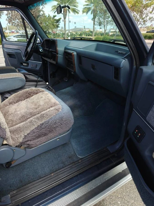 1989 Ford Bronco 4th Gen - Image 7 of 9