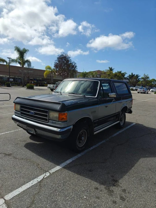 1989 Ford Bronco 4th Gen - Image 3 of 9