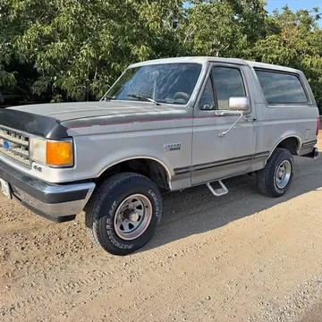 1989 Ford Bronco XLT 4x4