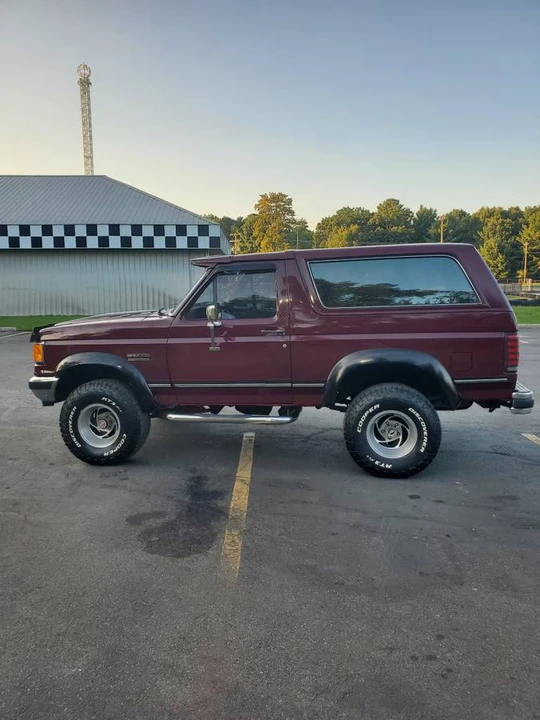 1989 Ford Bronco 4th Gen - Image 6 of 20