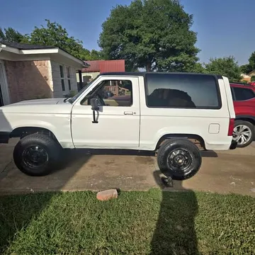 1989 Ford Bronco XLT