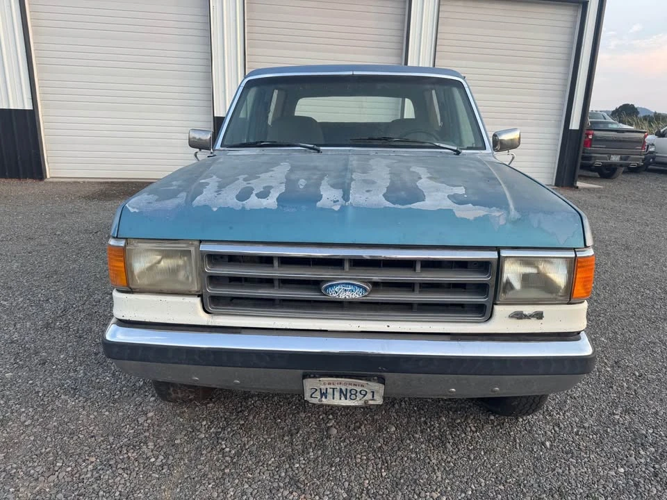 1989 Ford Bronco 4th Gen - Image 2 of 6