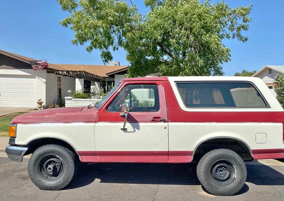 1989 Ford Bronco 4th Gen - Image 1 of 10