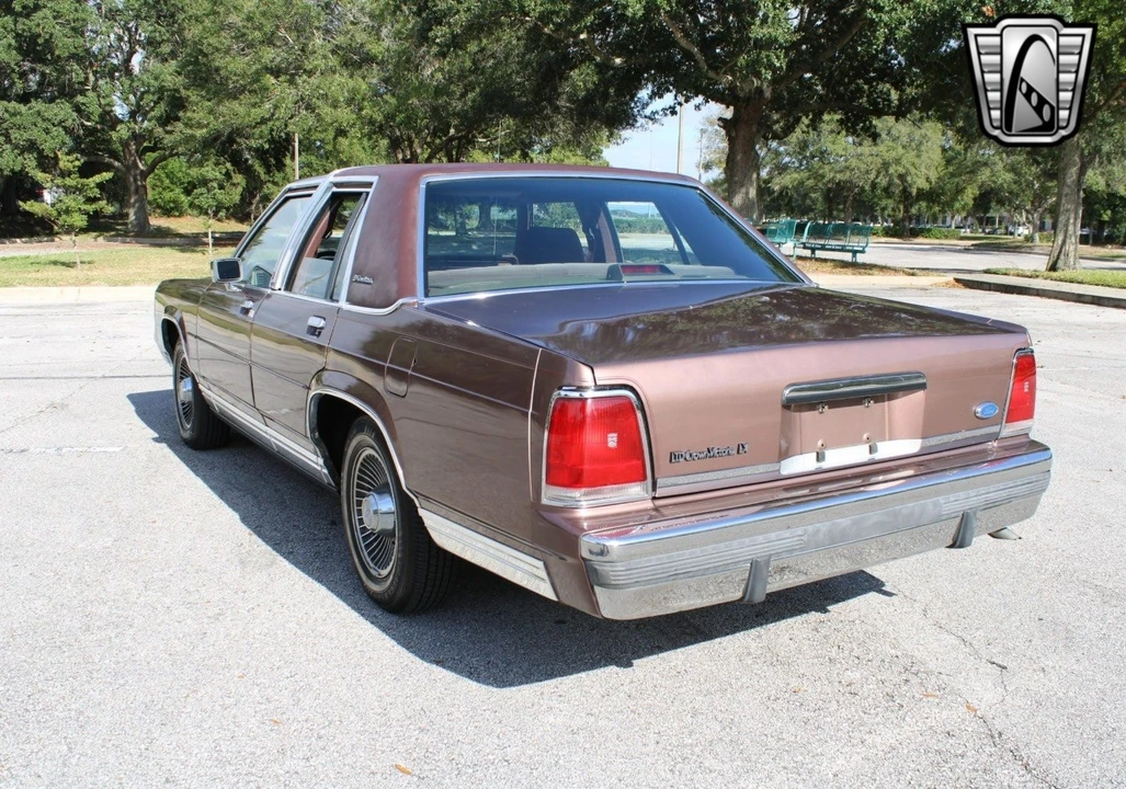1989 Ford Crown Victoria - Image 12 of 12