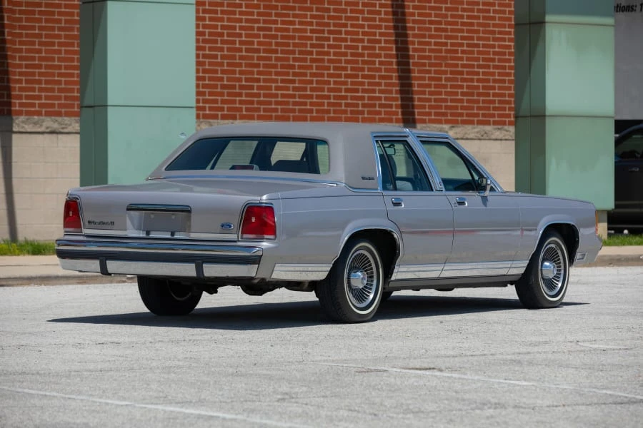 1989 Ford Crown Victoria - Image 3 of 15