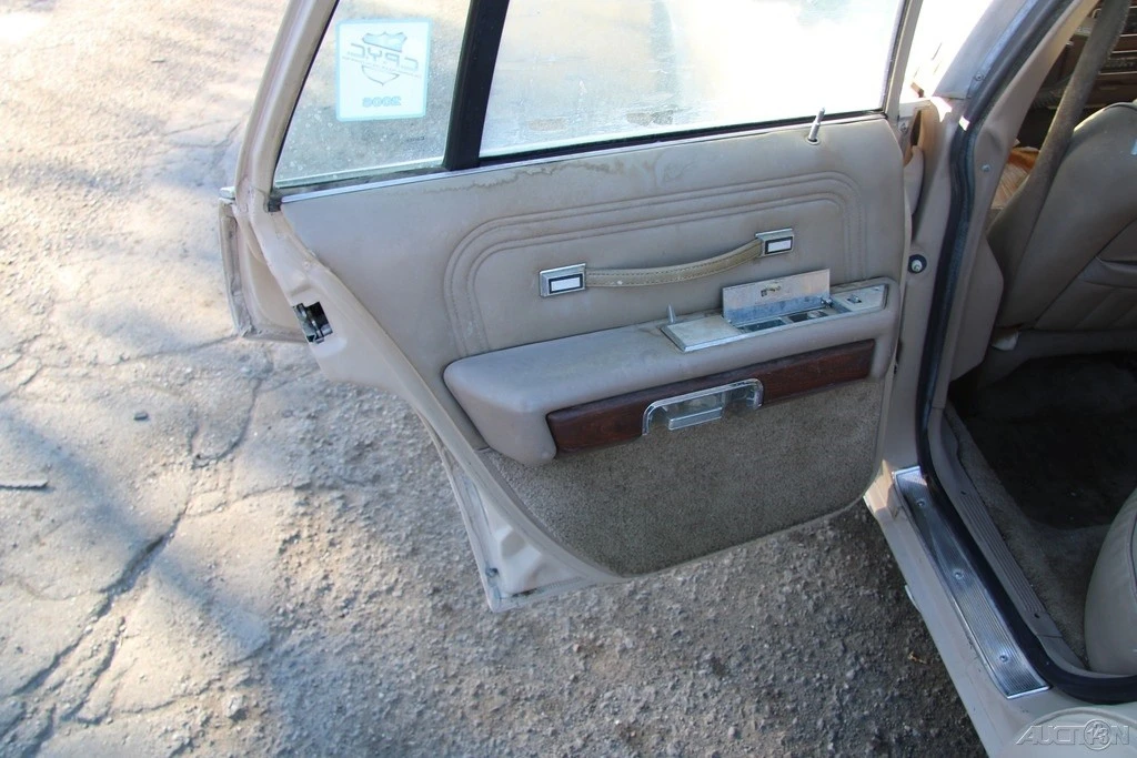 1989 Ford Crown Victoria - Image 15 of 21