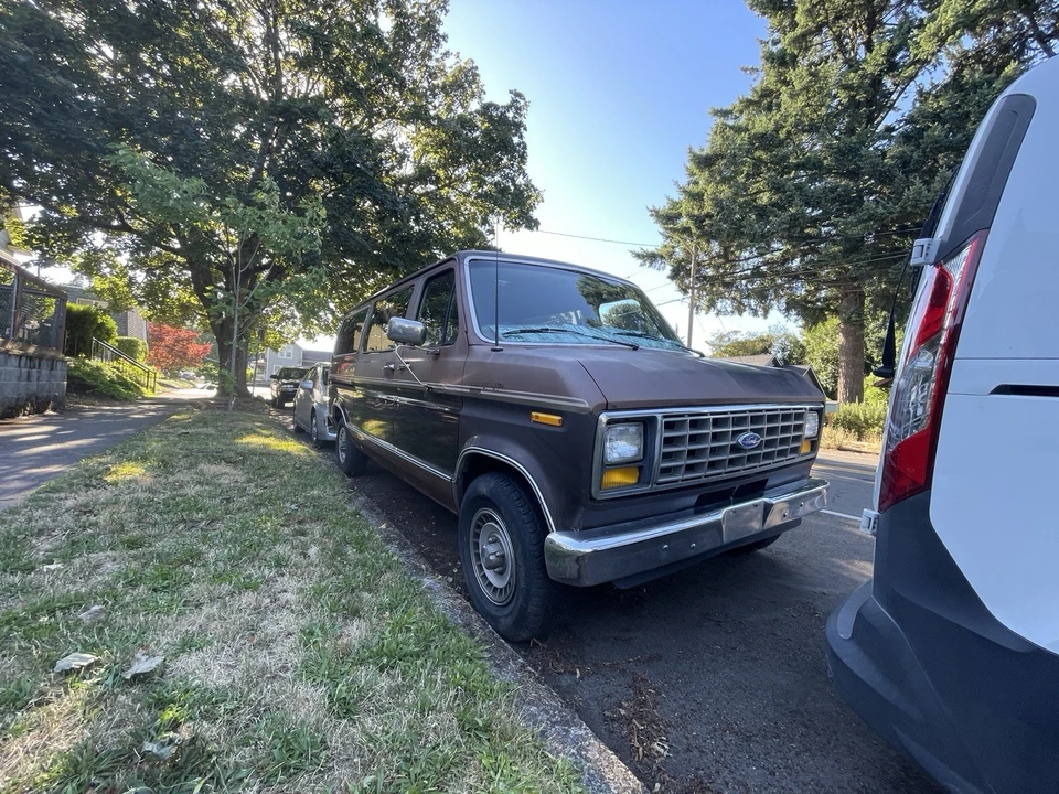1989 Ford Econoline Van - Image 5 of 12