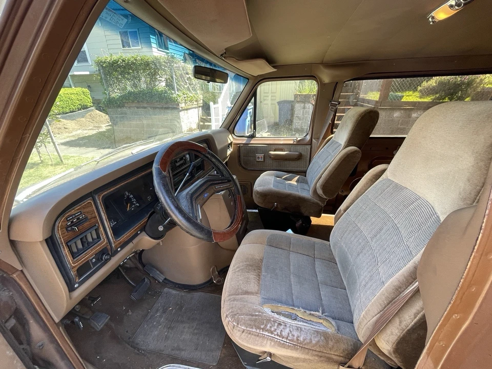 1989 Ford Econoline Van - Image 6 of 12