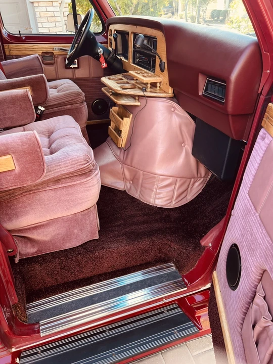 1989 Ford Econoline Van - Image 11 of 21