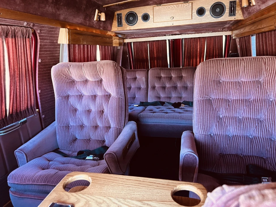 1989 Ford Econoline Van - Image 18 of 21
