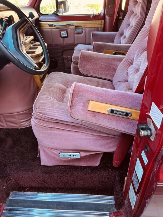 1989 Ford Econoline Van - Image 17 of 21