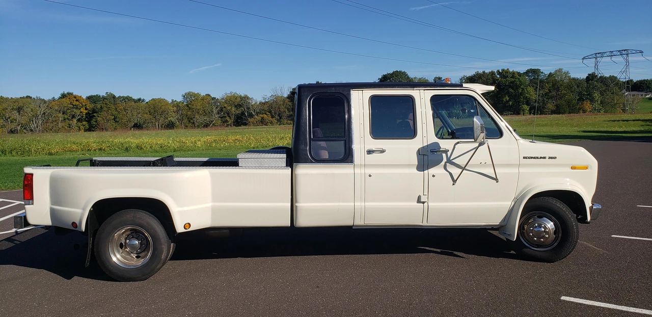1989 Ford Econoline Van - Image 17 of 31