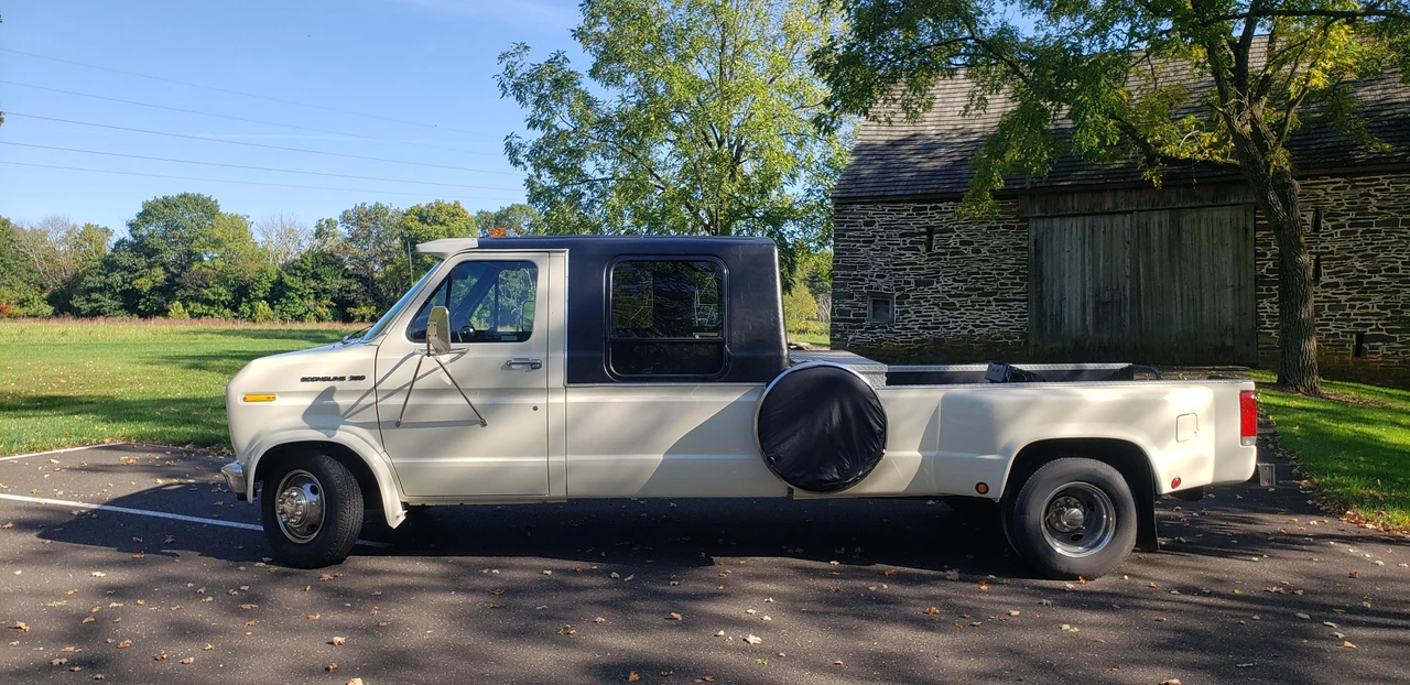 1989 Ford Econoline Van - Image 12 of 31