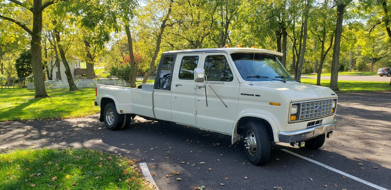 1989 Ford Econoline Van - Image 19 of 31