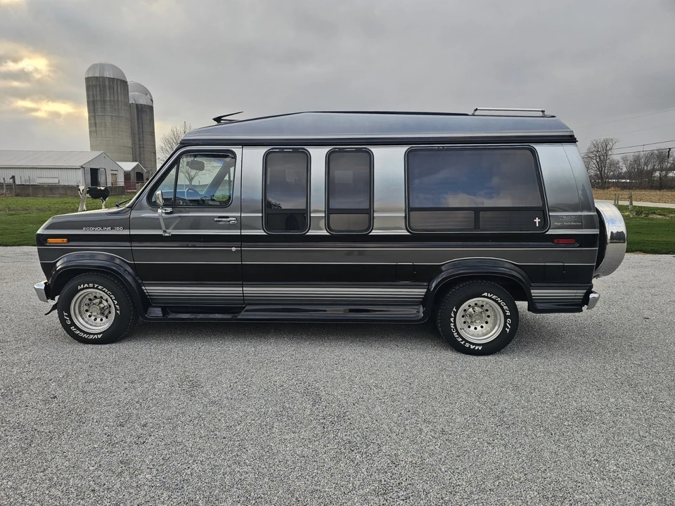 1989 Ford Econoline Van - Image 8 of 21