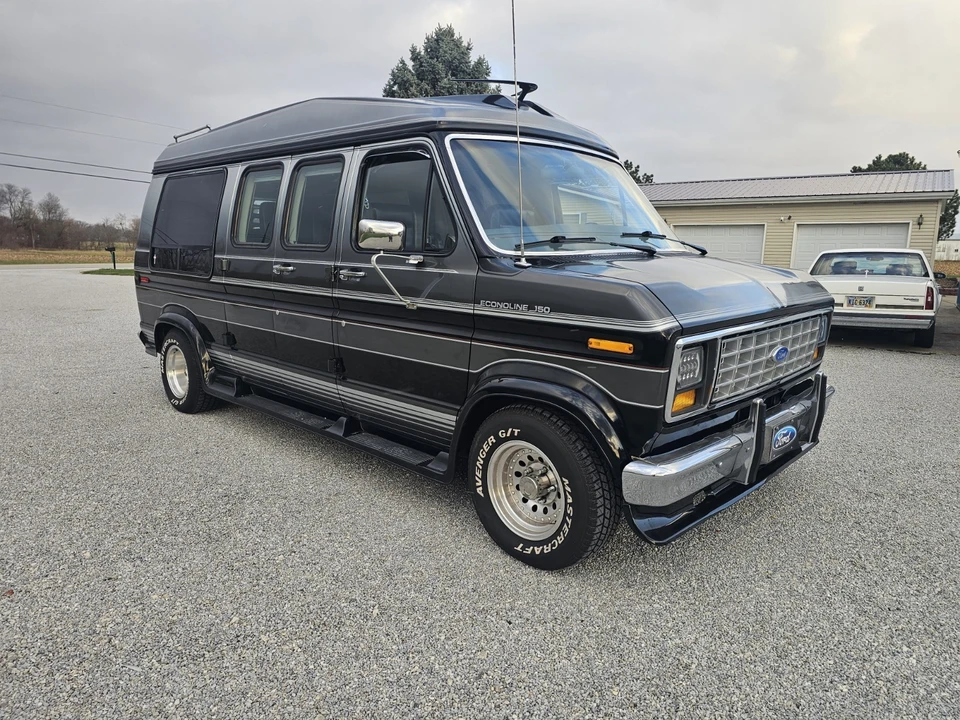 1989 Ford Econoline Van - Image 5 of 21