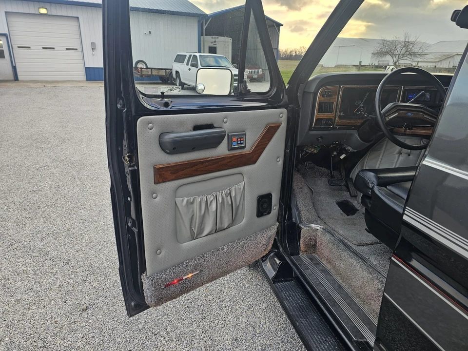 1989 Ford Econoline Van - Image 11 of 21