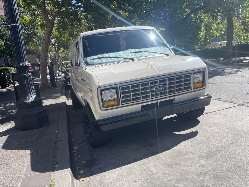 1989 Ford Econoline Van - Image 4 of 11