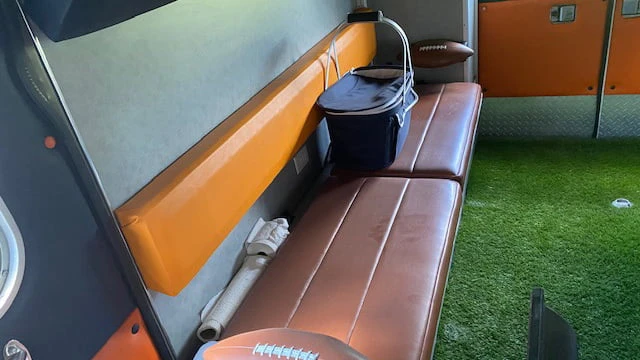 1989 Ford Econoline Van - Image 5 of 10