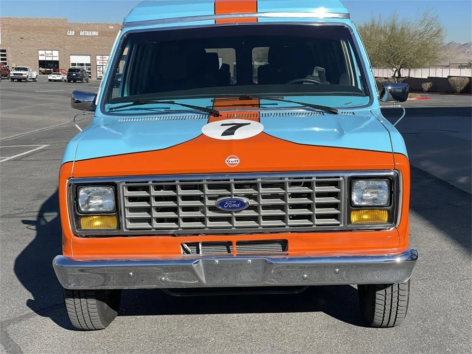 1989 Ford Econoline Van - Image 9 of 22