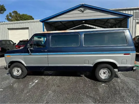 1989 Ford Econoline E150 Club Wagon