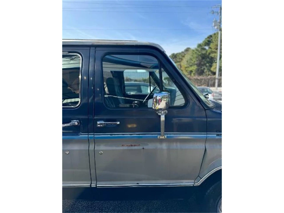 1989 Ford Econoline Van - Image 11 of 15