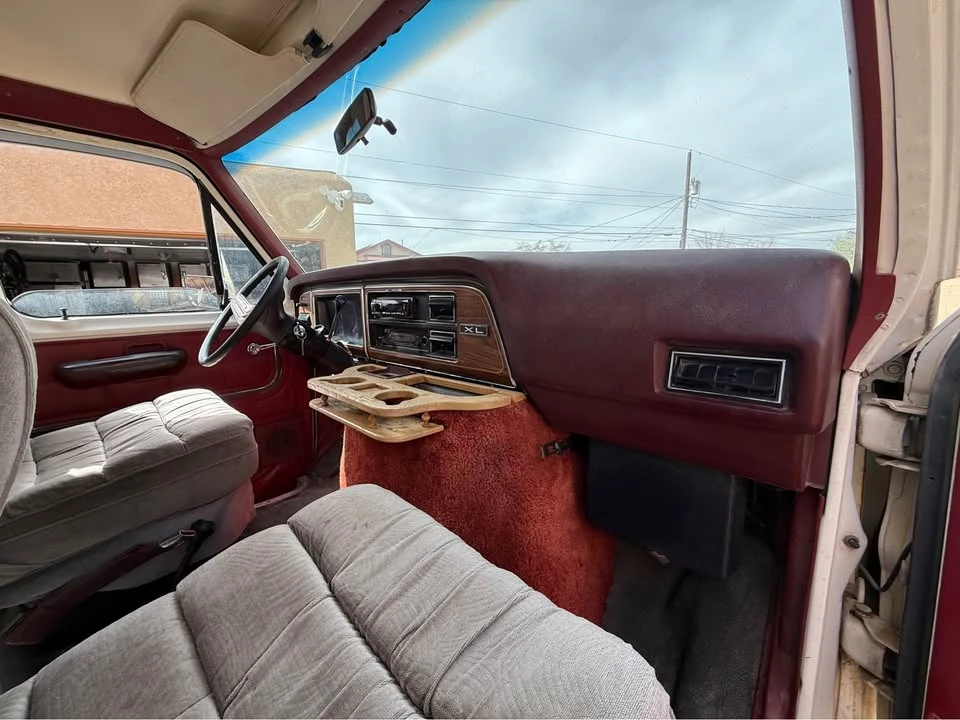 1989 Ford Econoline Van - Image 6 of 10