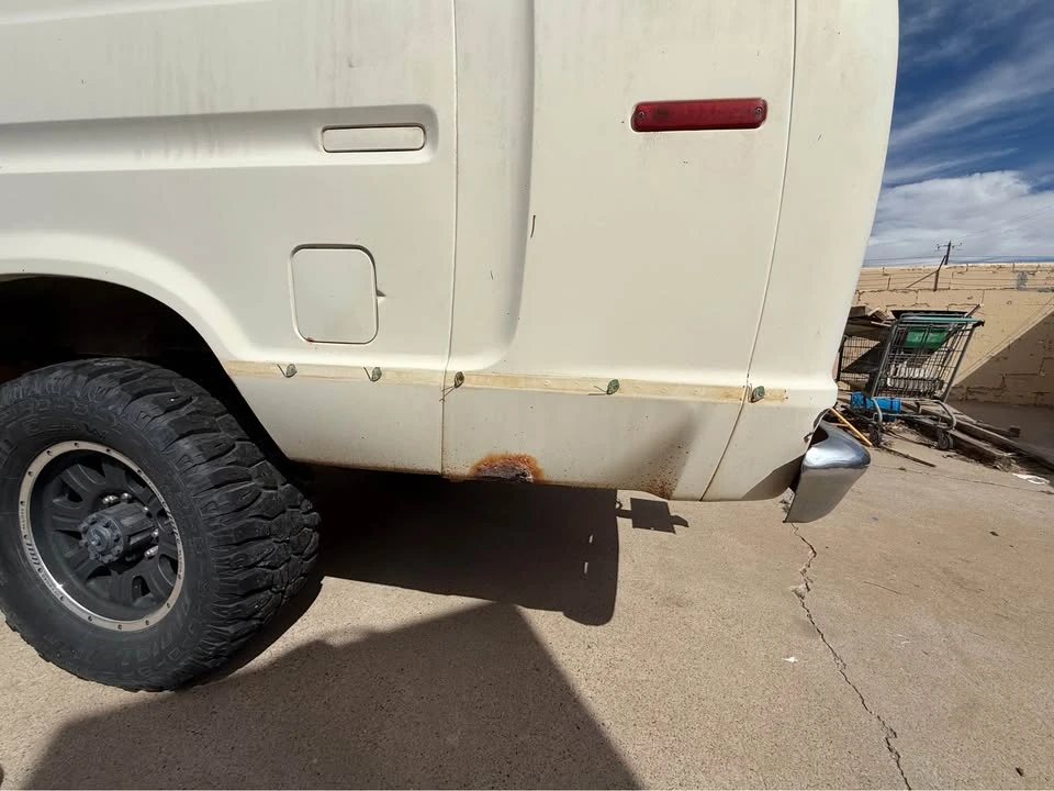 1989 Ford Econoline Van - Image 9 of 10