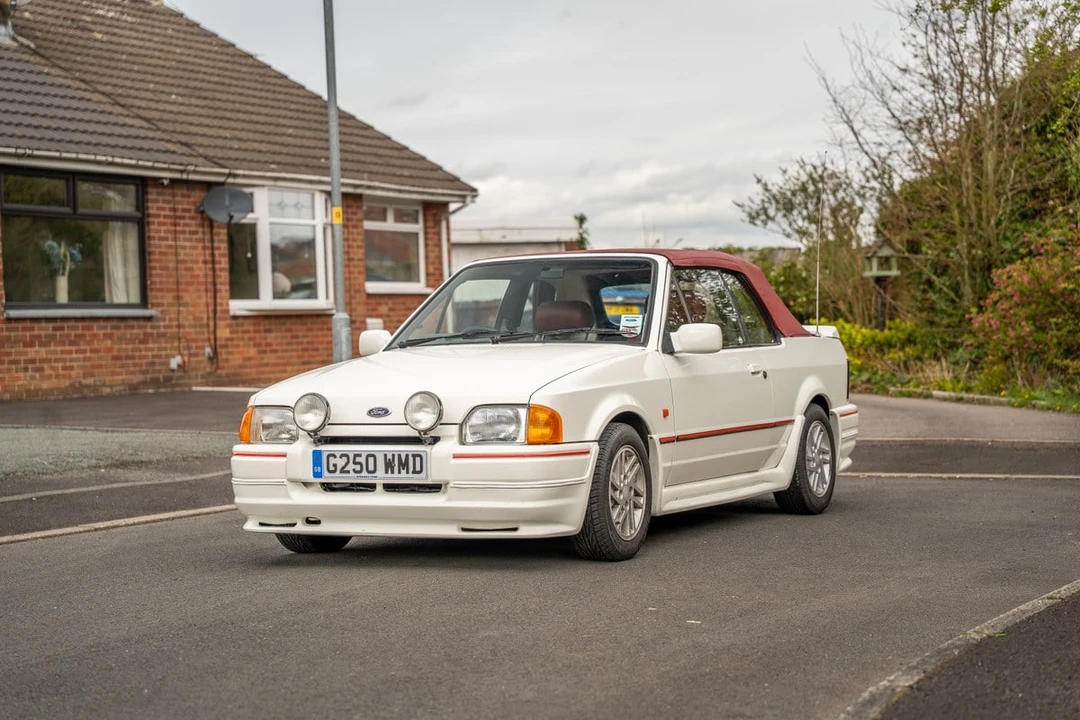 1989 Ford Escort - Image 17 of 31