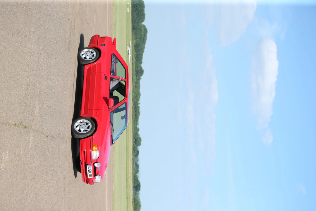 1989 Ford Escort - Image 5 of 13