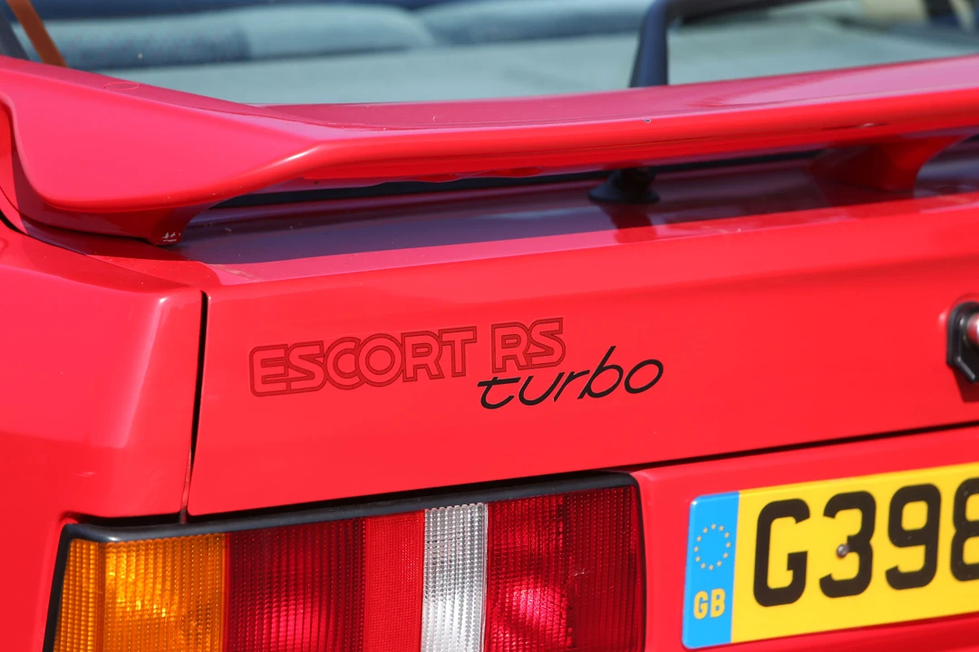 1989 Ford Escort - Image 2 of 13