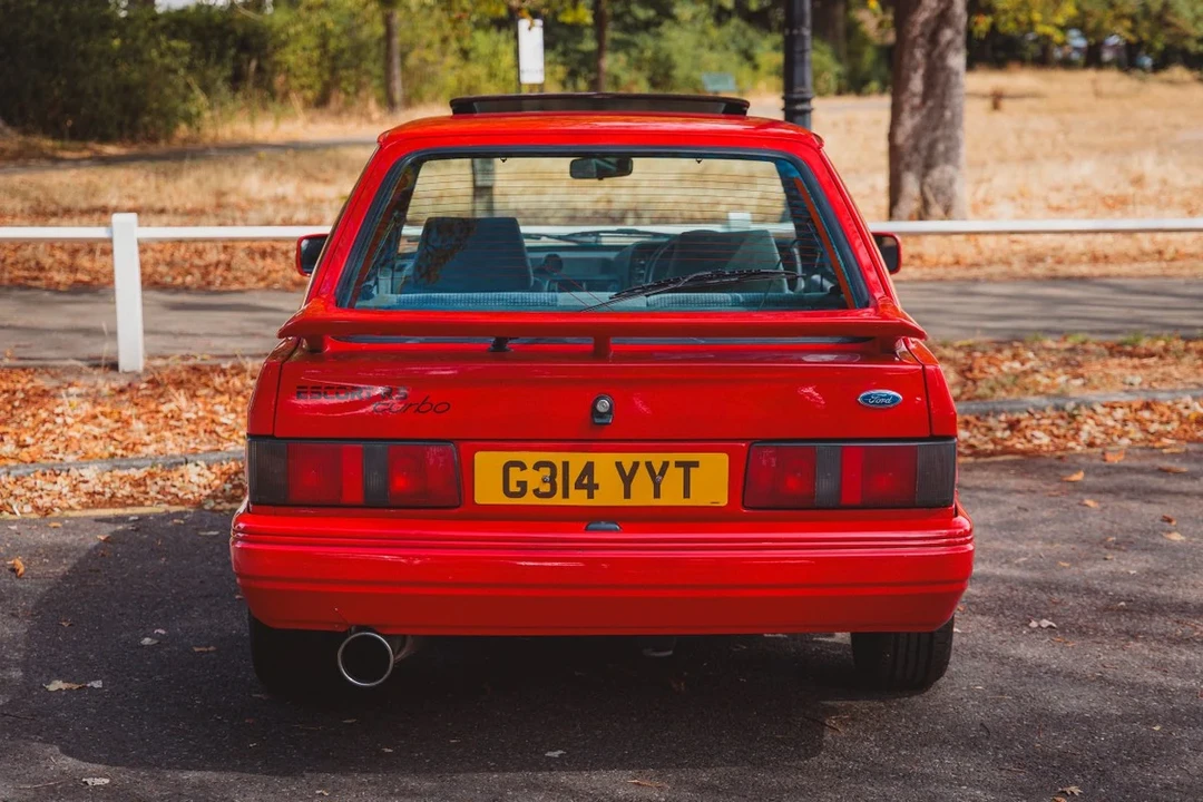 1989 Ford Escort - Image 12 of 30