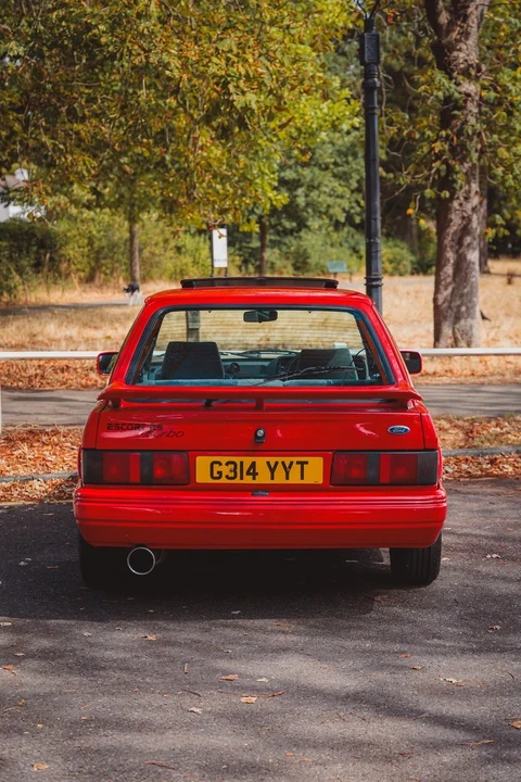 1989 Ford Escort - Image 13 of 30