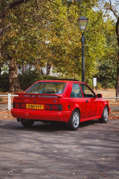 1989 Ford Escort - Image 16 of 30
