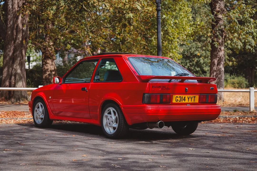 1989 Ford Escort - Image 19 of 30