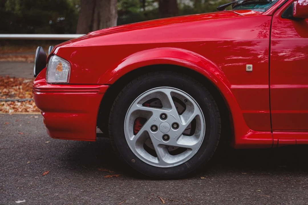 1989 Ford Escort - Image 25 of 30